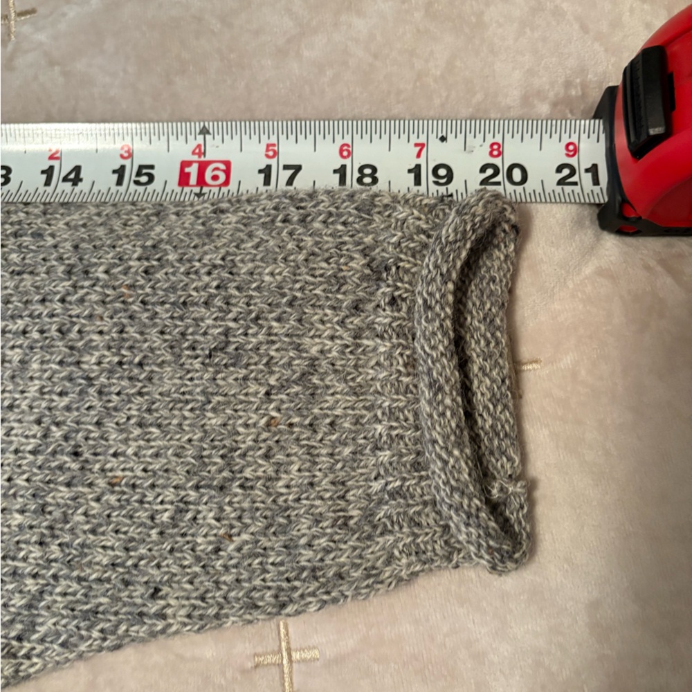 Carraig Donn Gray Speckled New Wool Knit Ireland Sweater Oversized Women’s Sz M - Picture 6 of 14